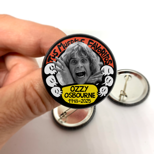 Todas las chapas de Tus Muertos Favoritos